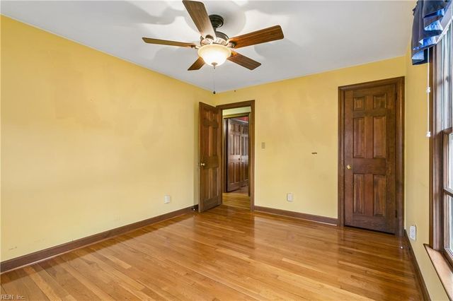 504 Meadowfield RD, Yorktown, VA 23692