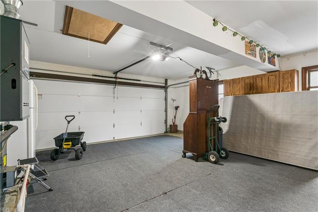 504 Meadowfield RD, Yorktown, VA 23692