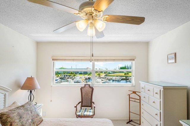 29 Yacht Club Drive 404, North Palm Beach, FL 33408