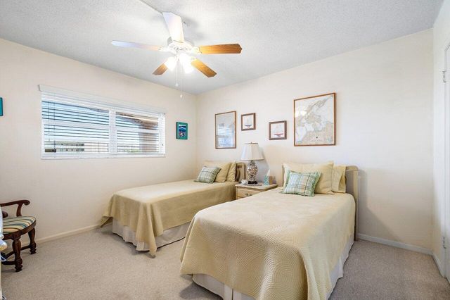 29 Yacht Club Drive 404, North Palm Beach, FL 33408