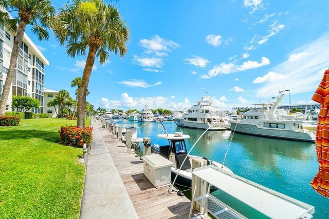 29 Yacht Club Drive 404, North Palm Beach, FL 33408