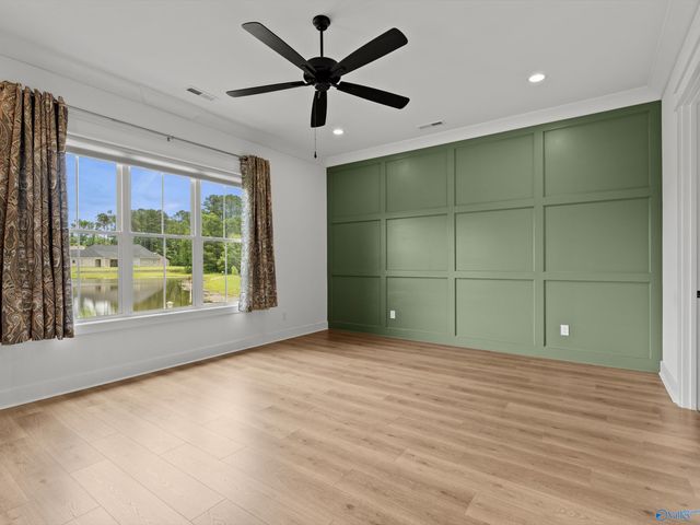 7813 Lake Walk Way, Owens Cross Roads, AL 35763