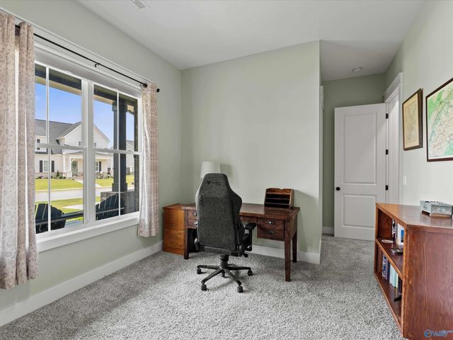 7813 Lake Walk Way, Owens Cross Roads, AL 35763