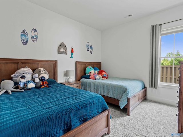 7813 Lake Walk Way, Owens Cross Roads, AL 35763