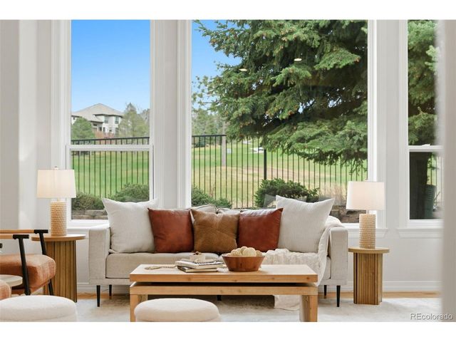 10250 Longview Dr, Lone Tree, CO 80124