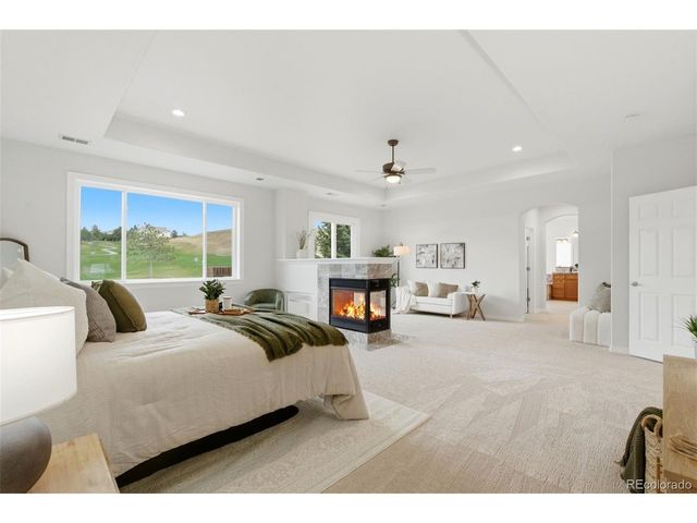 10250 Longview Dr, Lone Tree, CO 80124