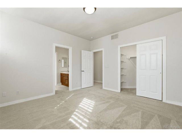 10250 Longview Dr, Lone Tree, CO 80124