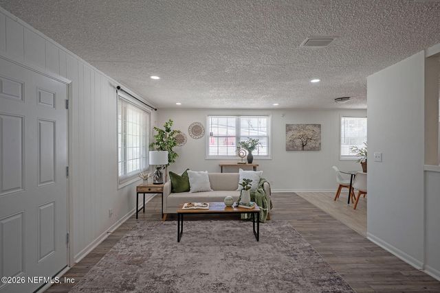 10623 BISCAYNE Boulevard, Jacksonville, FL 32218