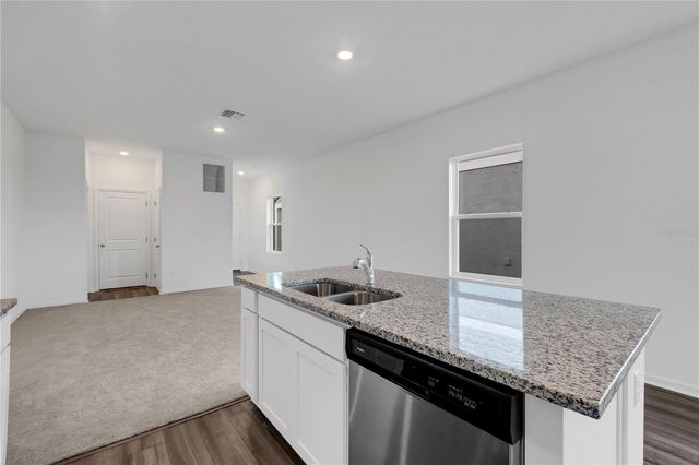35605 BUTTONWEED TRAIL, Zephyrhills, FL 33541