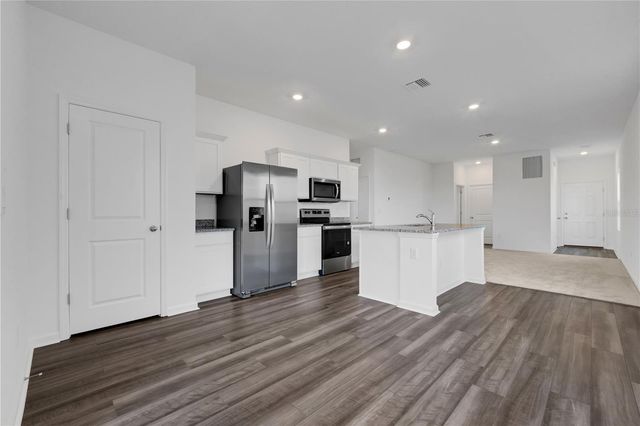 35605 BUTTONWEED TRAIL, Zephyrhills, FL 33541