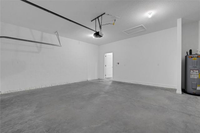 35605 BUTTONWEED TRAIL, Zephyrhills, FL 33541