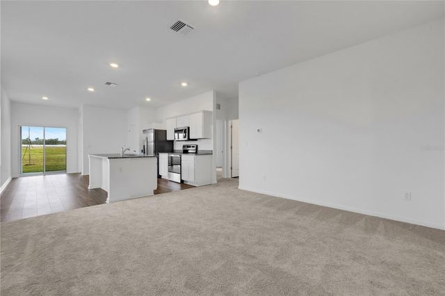 35605 BUTTONWEED TRAIL, Zephyrhills, FL 33541
