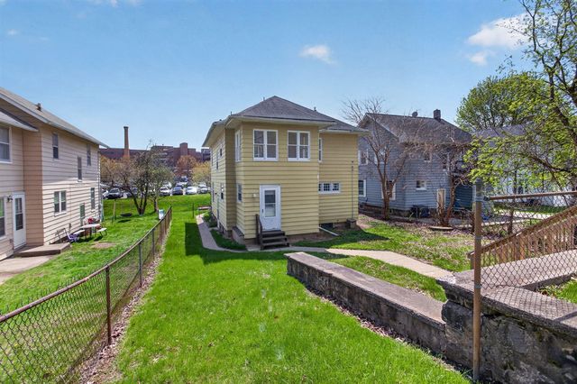 1114 Homewild Avenue, Jackson, MI 49201