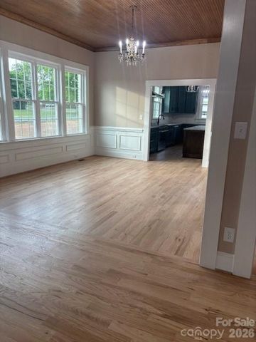 201 E First Street, Lowell, NC 28098