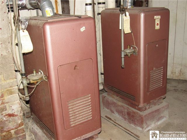 812 Newland Avenue, Jamestown, NY 14701