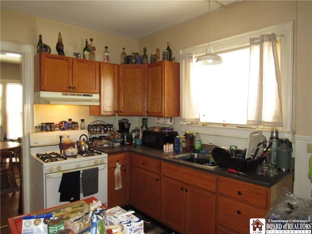 812 Newland Avenue, Jamestown, NY 14701