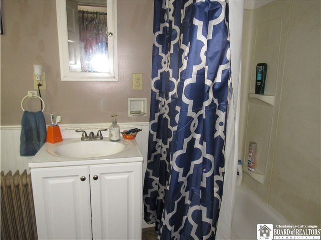 812 Newland Avenue, Jamestown, NY 14701