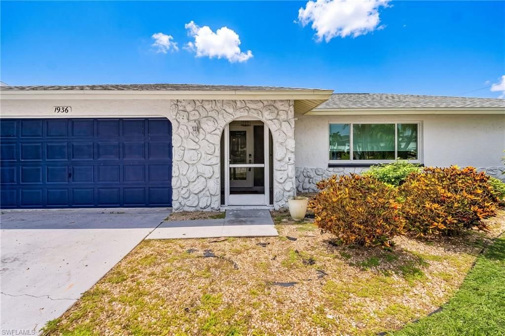 1936 Palaco Grande PKWY, CAPE CORAL, FL 33904 — photo 3
