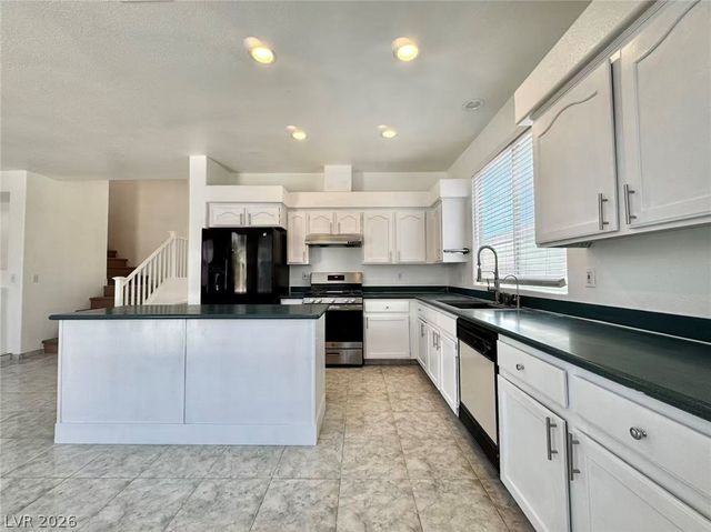 3829 CLIMBING ROSE Street, Las Vegas, NV 89147