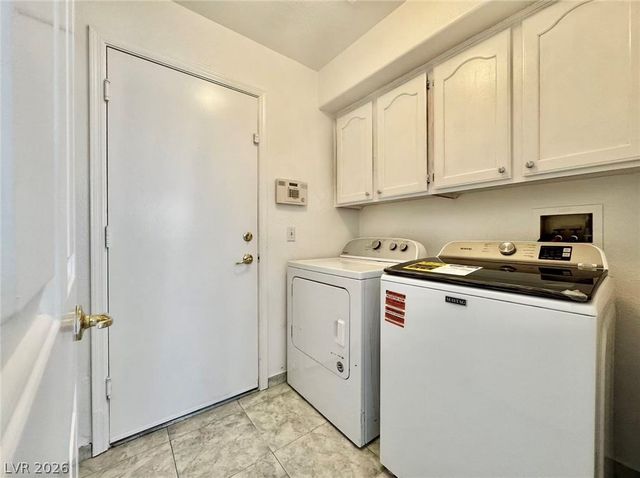 3829 CLIMBING ROSE Street, Las Vegas, NV 89147