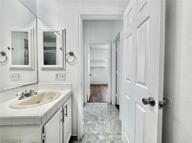3829 CLIMBING ROSE Street, Las Vegas, NV 89147