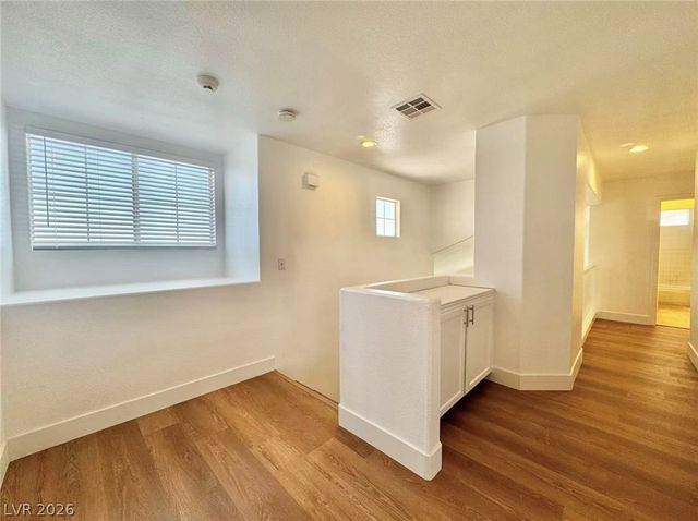 3829 CLIMBING ROSE Street, Las Vegas, NV 89147