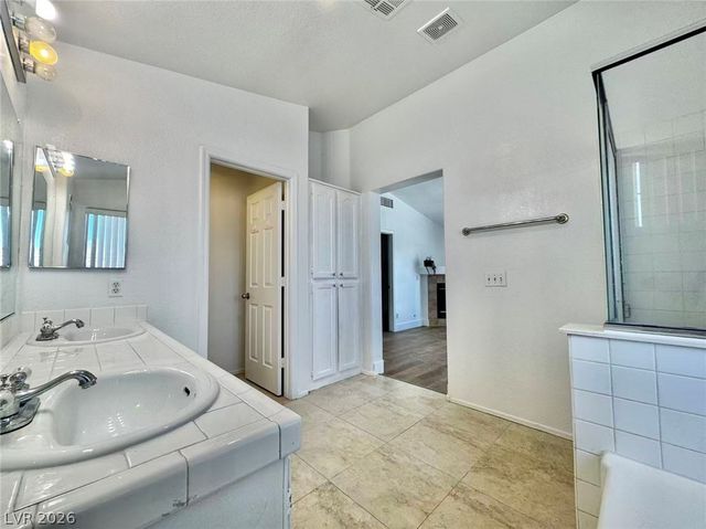 3829 CLIMBING ROSE Street, Las Vegas, NV 89147