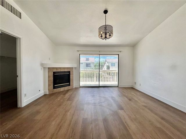 3829 CLIMBING ROSE Street, Las Vegas, NV 89147