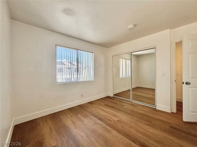 3829 CLIMBING ROSE Street, Las Vegas, NV 89147