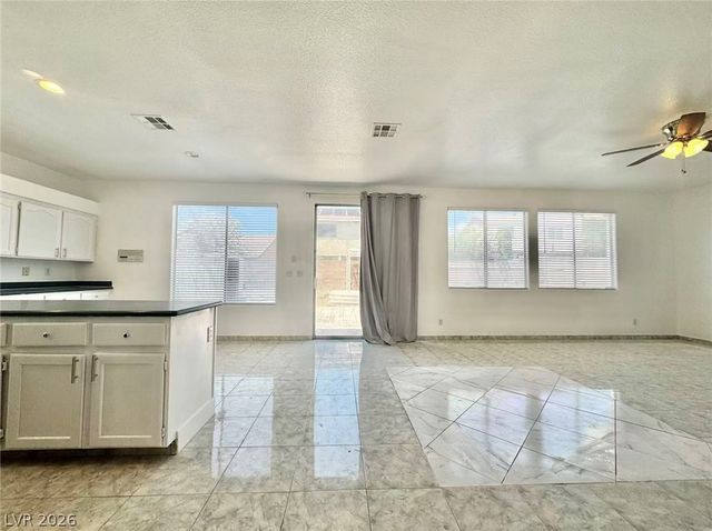 3829 CLIMBING ROSE Street, Las Vegas, NV 89147
