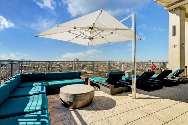 2000 Bagby Street 9422, Houston, TX 77002