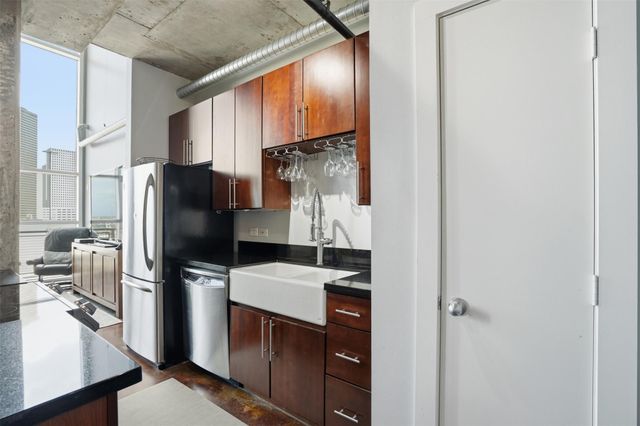 2000 Bagby Street 9422, Houston, TX 77002