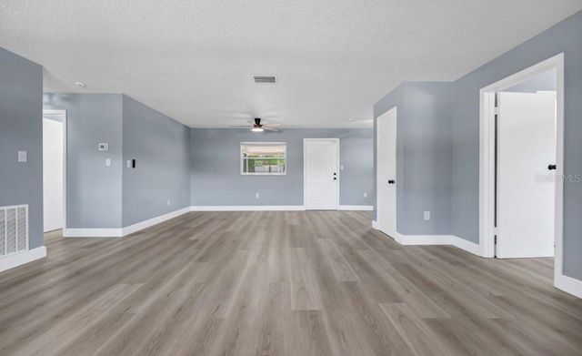 6415 LEMONWOOD COURT, Orlando, FL 32818