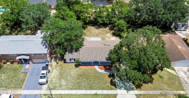 6415 LEMONWOOD COURT, Orlando, FL 32818