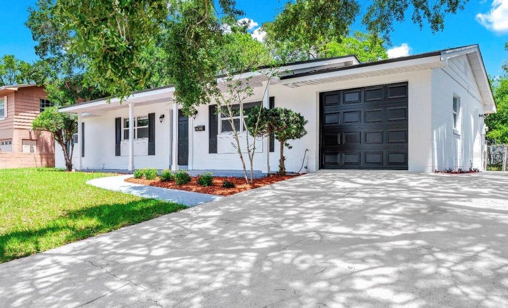 6415 LEMONWOOD COURT, Orlando, FL 32818