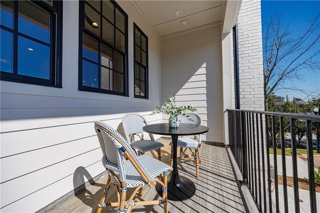 400 Mayfair Court, Alpharetta, GA 30009