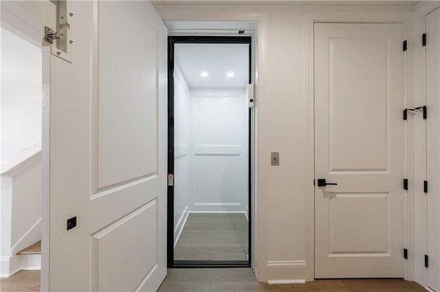 400 Mayfair Court, Alpharetta, GA 30009