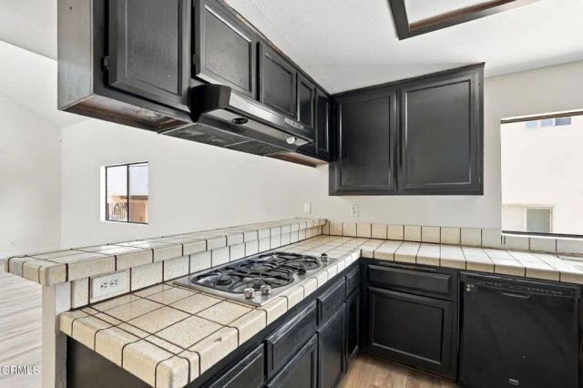 2718 Vanderbilt Lane B, Redondo Beach, CA 90278
