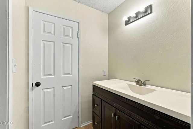 2718 Vanderbilt Lane B, Redondo Beach, CA 90278