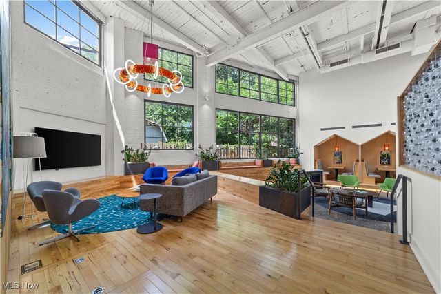 2048 Fulton Road 107, Cleveland, OH 44113