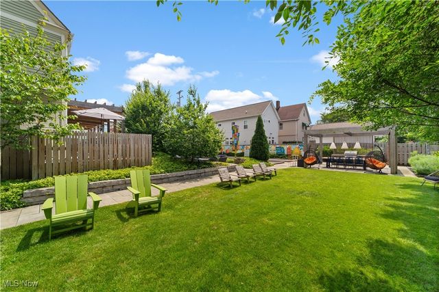 2048 Fulton Road 107, Cleveland, OH 44113