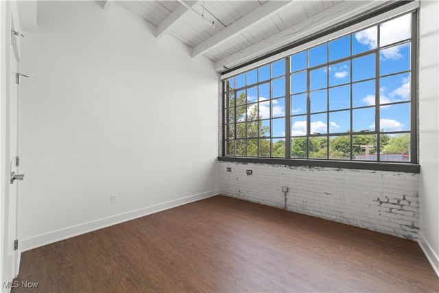 2048 Fulton Road 107, Cleveland, OH 44113