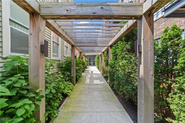 2048 Fulton Road 107, Cleveland, OH 44113