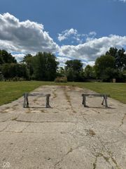 121 Darin Court, Anderson, IN 46012