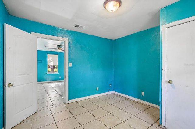 3201 FREEMONT TERRACE S, St Petersburg, FL 33712