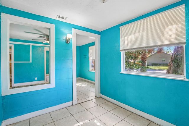 3201 FREEMONT TERRACE S, St Petersburg, FL 33712