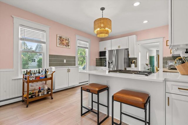903 N Chicago AVENUE, South Milwaukee, WI 53172