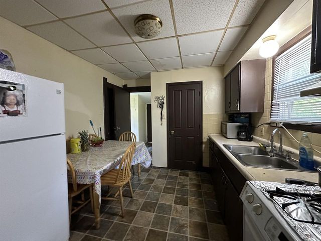 417 Center Avenue, Janesville, WI 53548