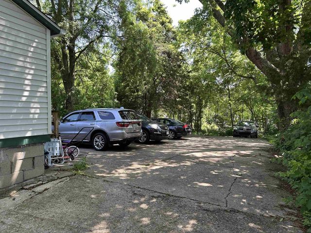 417 Center Avenue, Janesville, WI 53548