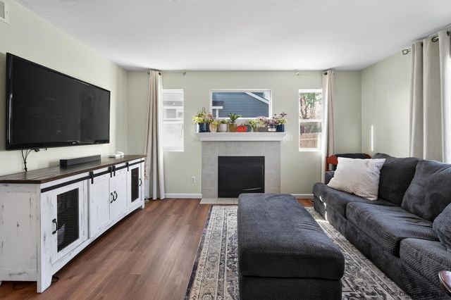 1602 SUMMERSET DR, Cheyenne, WY 82001